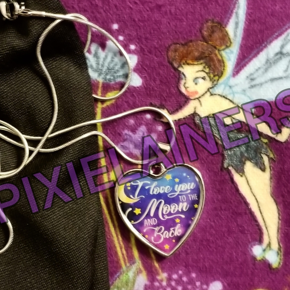 BNWT "I Love You to the Moon and Back" Necklace